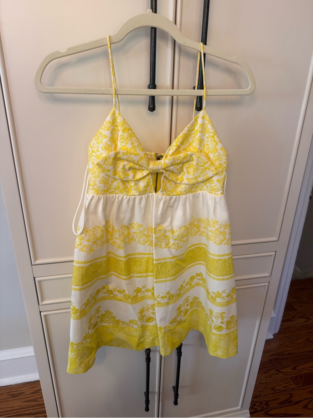 Alice + Olivia Yellow and White Spaghetti Strap Sundress